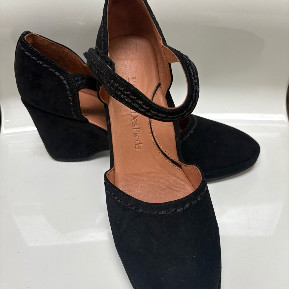 L’Armour Des Pieds Women’s Black Suede Leather Shoes 3” Wedge Heel Size 8.5M